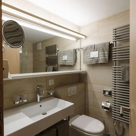 Adler Hotel 3*